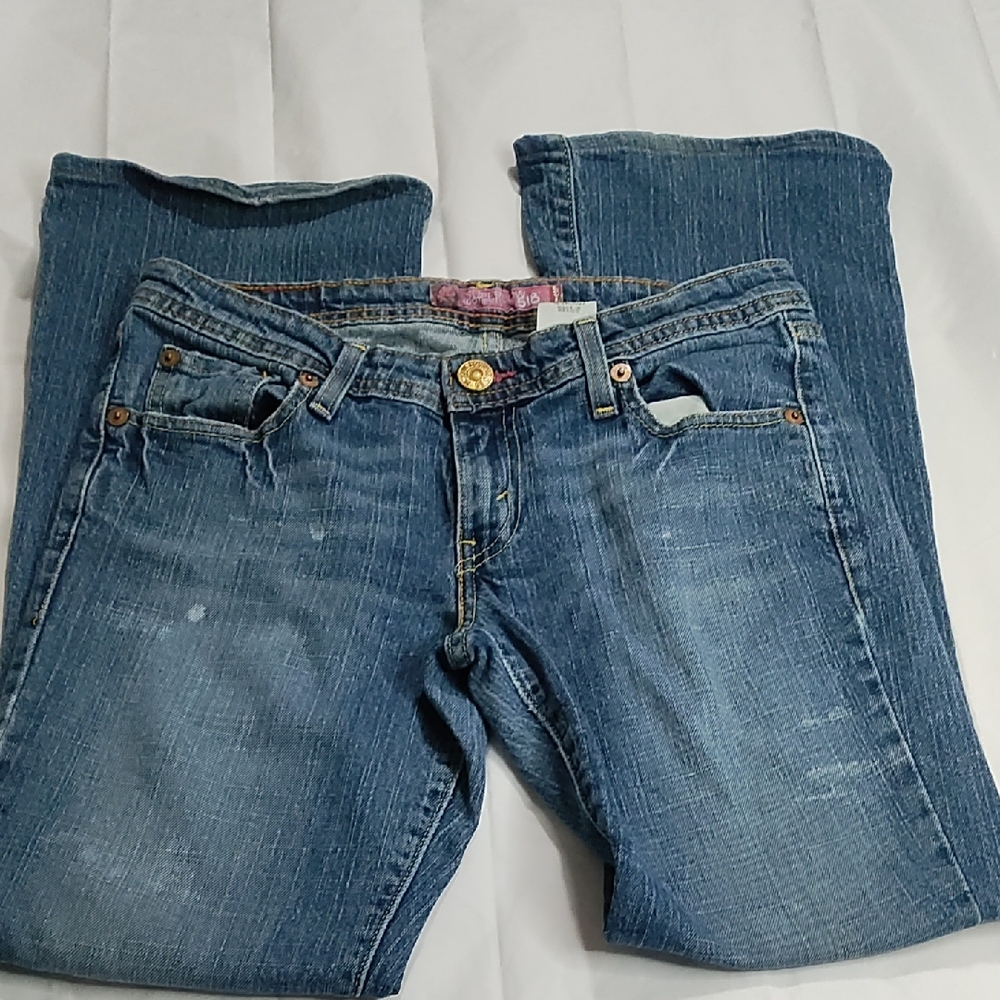 Levi's‎ Blue Straight Leg Jeans with Classic Medium Wash